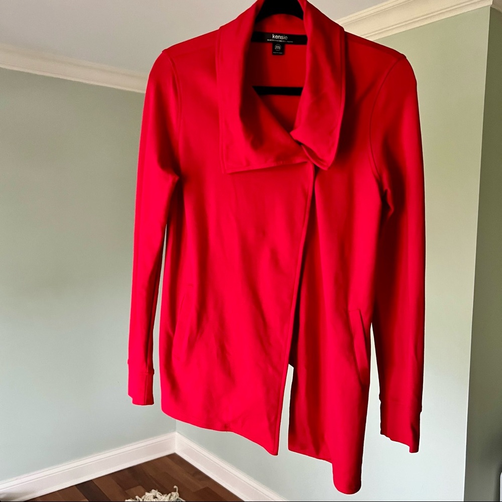 Kensie one button high low top size medium